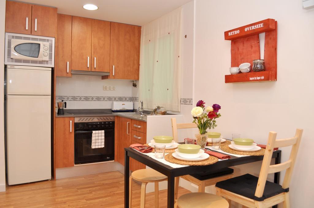 Bcn4Days Apartments L'Hospitalet de Llobregat Buitenkant foto